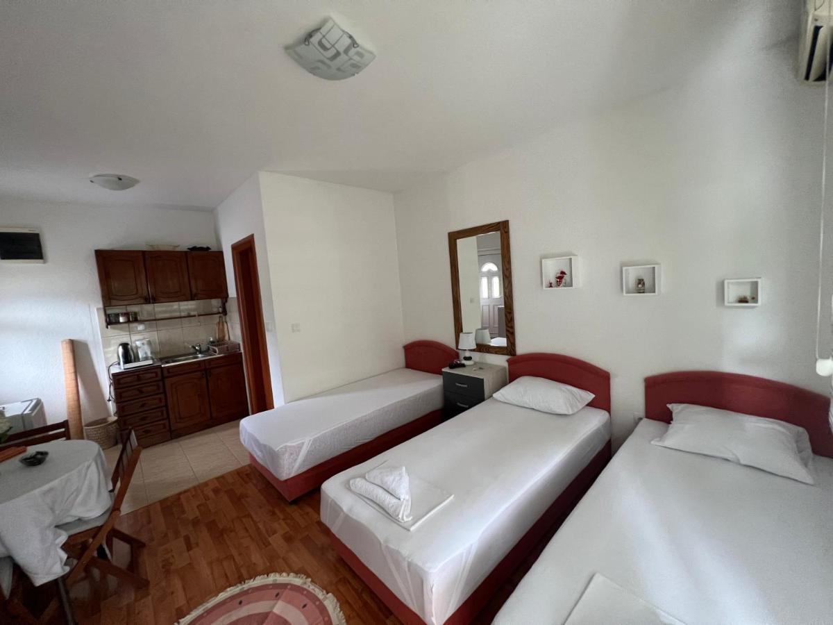 Apartman Tristan Herceg Novi Exterior photo